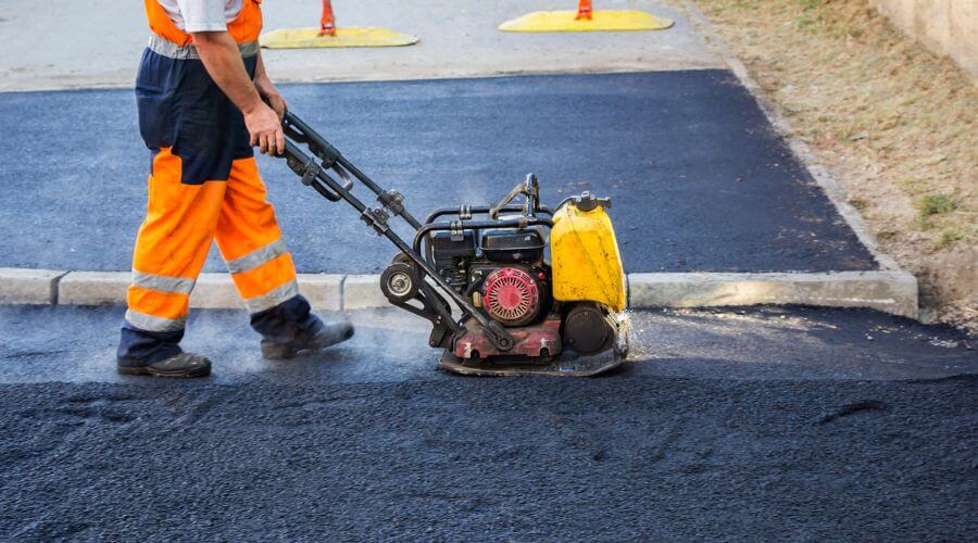 Professional gutter cleaning in Hyder, AK